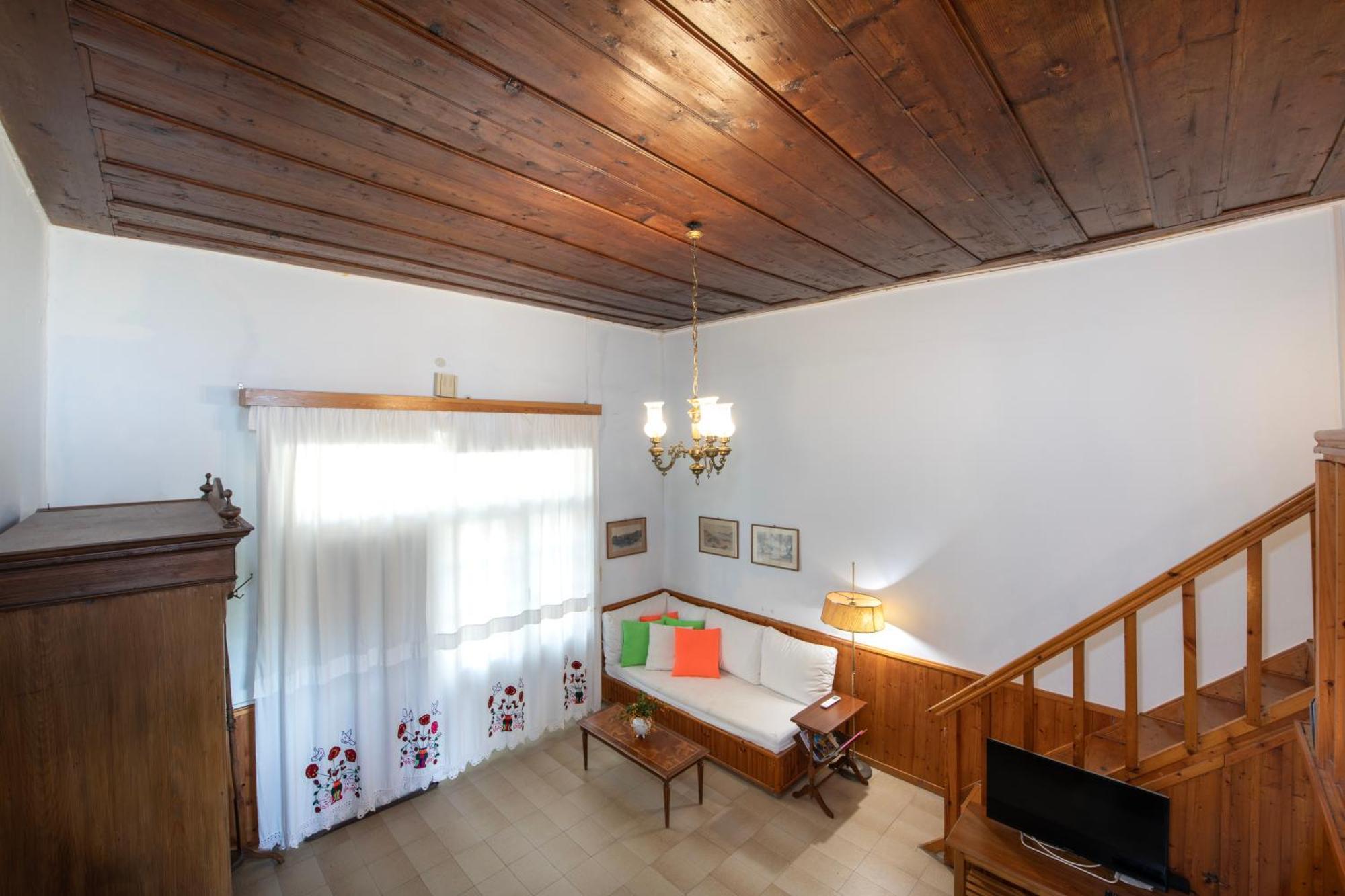 Ismini Apartments Каливес Экстерьер фото